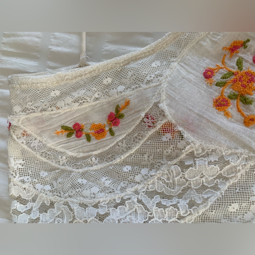 NWT Free People Embroidered Blouse - Picture 13 of 15